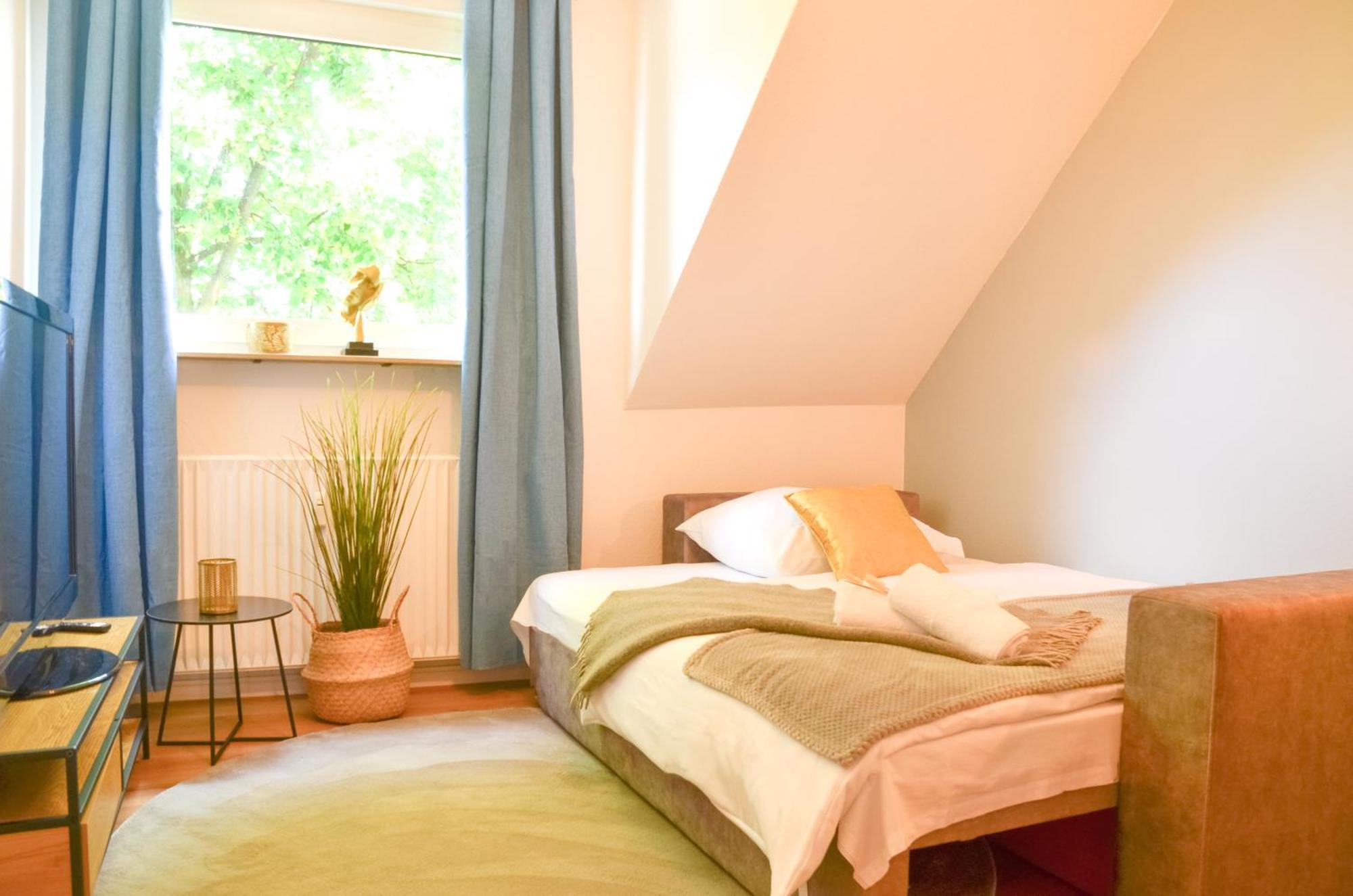 Milpau Buer 2 - Modernes Apartment Mit Queensize-Bett, Netflix, Nespresso, Waschmaschine & Smart Tv Gelsenkirchen Exterior foto